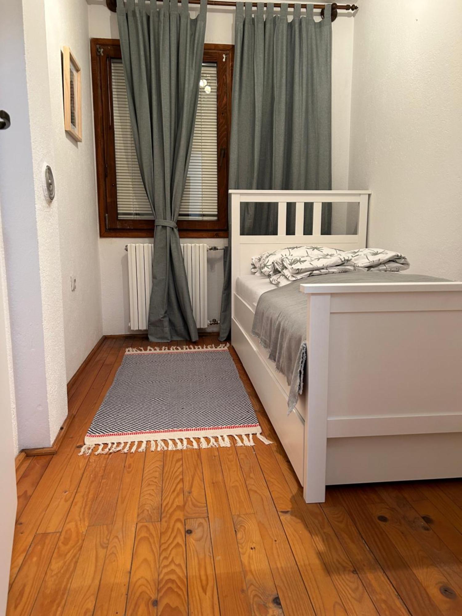 Domus Est Alba Villa *